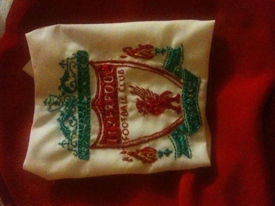 Drapeau de Liverpool brod  la main